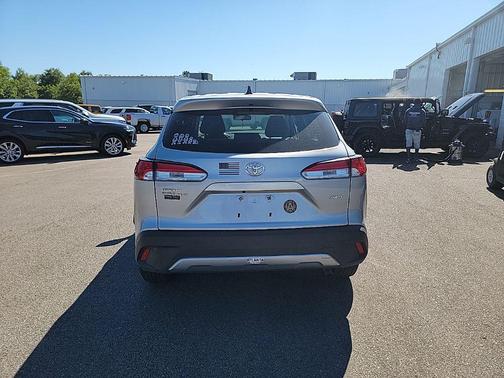 Sonic Silver 2022 Toyota Corolla Cross L