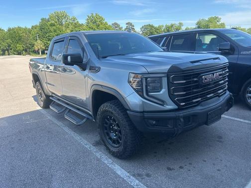 Sterling Metallic 2023 GMC Sierra 1500 AT4X