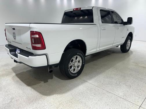 Bright White Clearcoat 2024 RAM 2500 Laramie