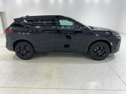 Black 2024 Chevrolet Blazer LT