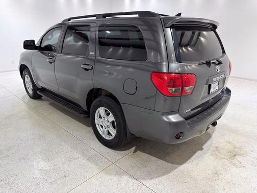 Magnetic Gray Metallic 2013 Toyota Sequoia SR5