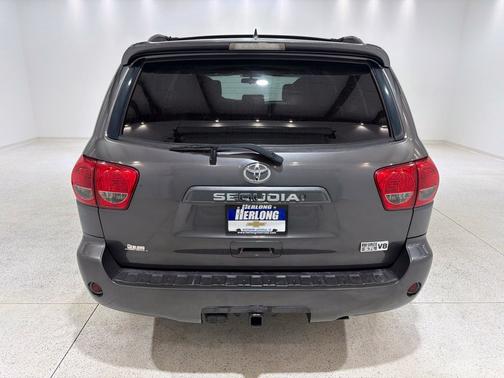 Magnetic Gray Metallic 2013 Toyota Sequoia SR5