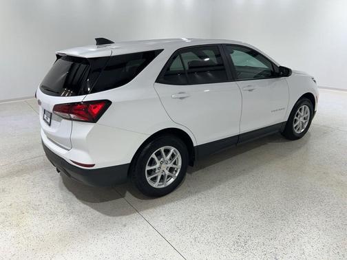 Summit White 2023 Chevrolet Equinox LS