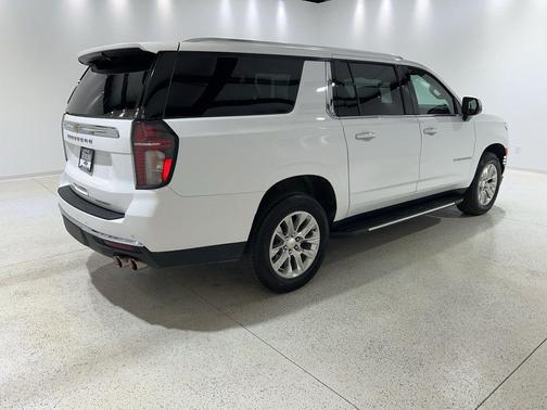 Summit White 2024 Chevrolet Suburban Premier