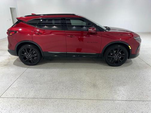 Cherry Red Tintcoat 2022 Chevrolet Blazer RS
