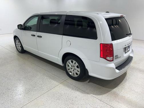 White Knuckle Clearcoat 2020 Dodge Grand Caravan SE