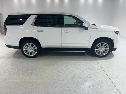2021 Chevrolet Tahoe 4WD High Country