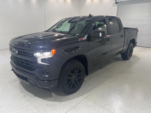 Dark Ash Metallic 2024 Chevrolet Silverado 1500 RST