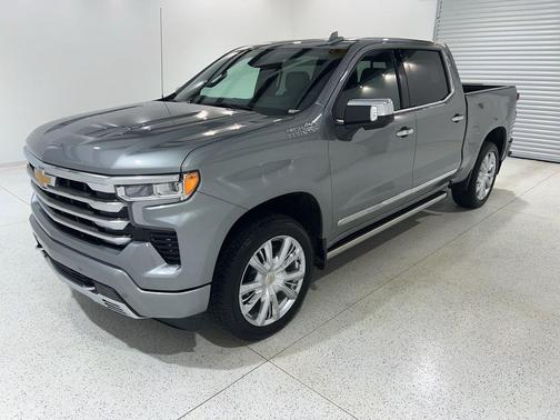 Sterling Gray Metallic 2025 Chevrolet Silverado 1500 High Country