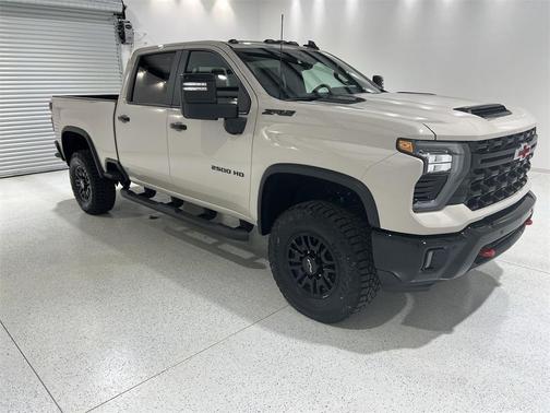 2026 Chevrolet Silverado 2500 Crew Cab, Standard Bed, XR2, 4WD