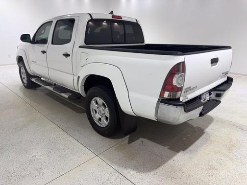 Super White 2015 Toyota Tacoma Base