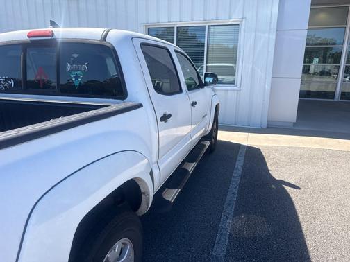 Super White 2015 Toyota Tacoma Base