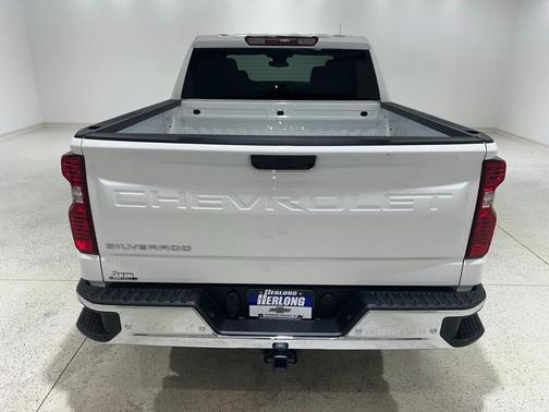 Summit White 2026 Chevrolet Silverado 1500 WT