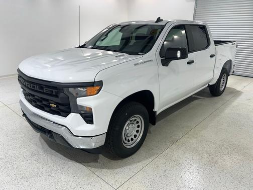 Summit White 2026 Chevrolet Silverado 1500 WT