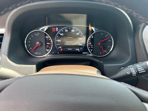Light Stone Metallic 2023 GMC Acadia SLT
