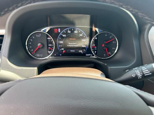Light Stone Metallic 2023 GMC Acadia SLT