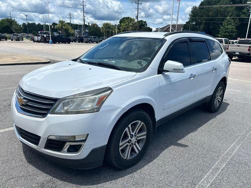 Summit White 2016 Chevrolet Traverse 2LT