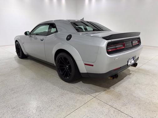 Triple Nickel Clearcoat 2020 Dodge Challenger R/T Scat Pack Widebody