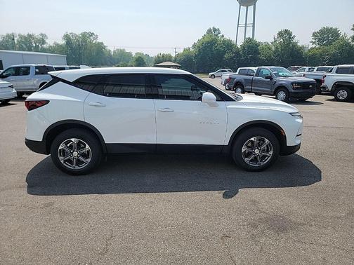 Summit White 2023 Chevrolet Blazer 2LT