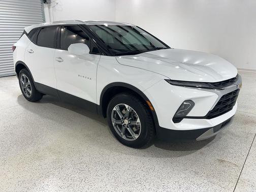 Summit White 2023 Chevrolet Blazer 2LT