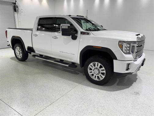 2023 GMC Sierra 2500 Denali