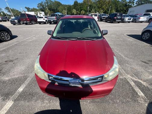Red 2010 Ford Focus SE
