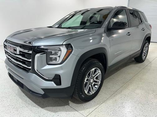 Sterling Metallic 2026 GMC Terrain Elevation