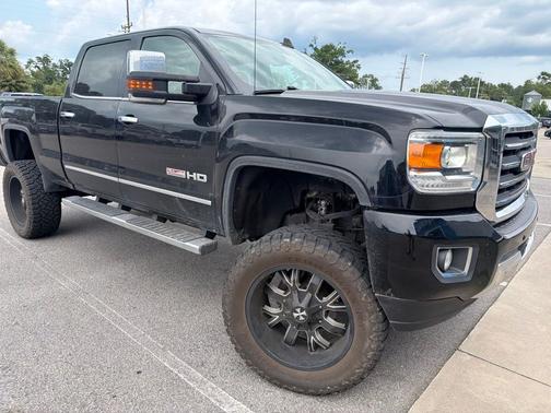 Onyx Black 2017 GMC Sierra 2500 SLT
