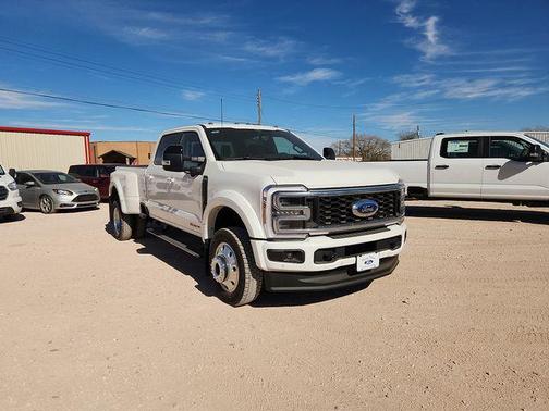 2026 Ford F-450 Platinum