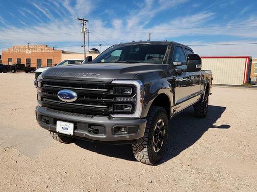 2026 Ford F-250 Platinum
