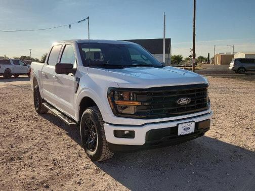 Oxford White 2026 Ford F-150 XLT