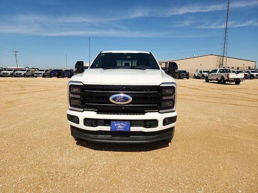 Star White Metallic Tri-Coat 2026 Ford F-250 Platinum