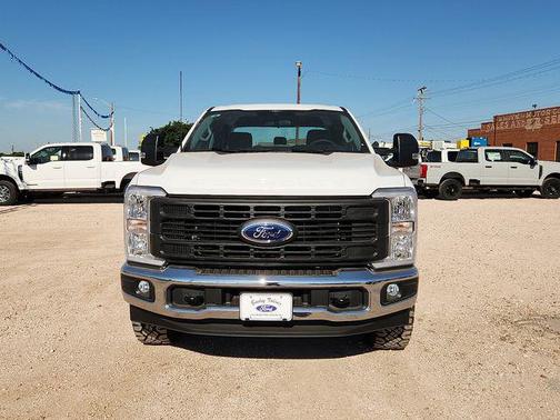 OXFORD WHITE 2026 Ford F-250 XL