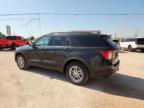AGATE BLACK METALLIC 2026 Ford Explorer Active