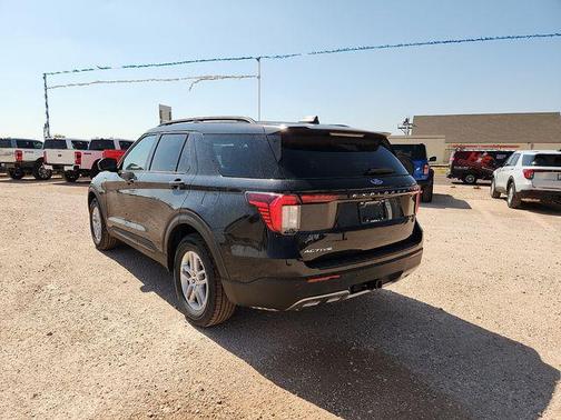 AGATE BLACK METALLIC 2026 Ford Explorer Active