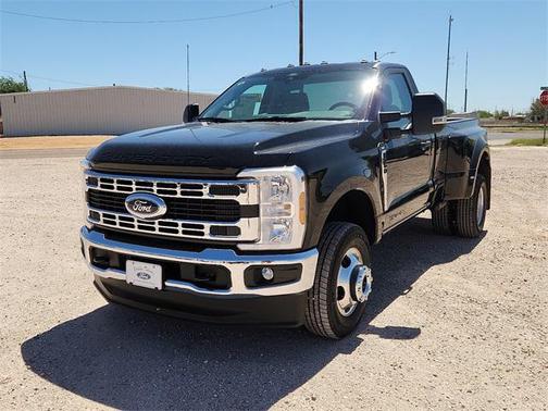 2025 Ford F-350 XLT