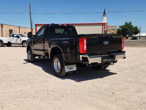 2025 Ford F-350 XLT