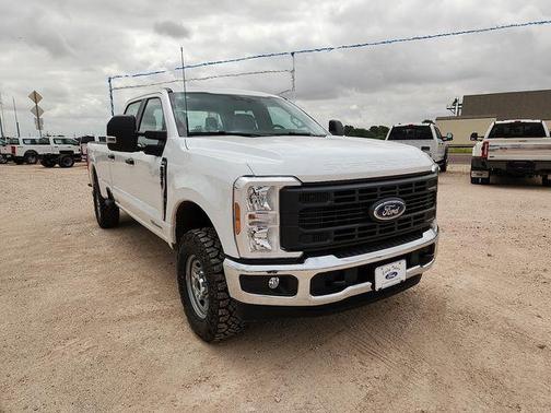OXFORD WHITE 2026 Ford F-250 XL