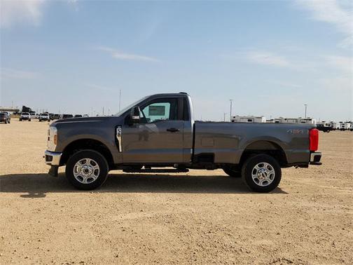 2025 Ford F-350 XLT