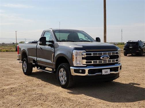 2025 Ford F-350 XLT