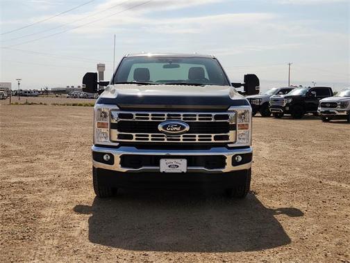2025 Ford F-350 XLT