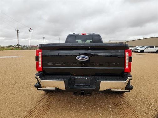 2025 Ford F-350 Lariat