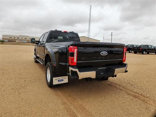 2025 Ford F-350 Lariat