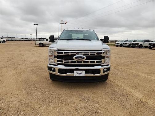 2025 Ford F-350 XLT