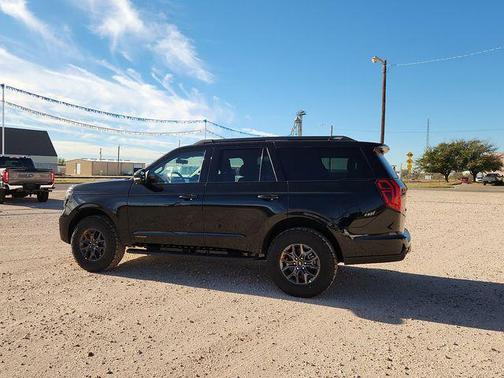 2025 Ford Expedition Tremor