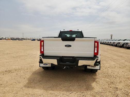 OXFORD WHITE 2026 Ford F-450 XL