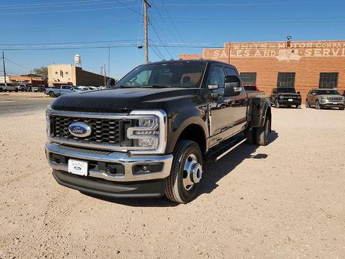 2026 Ford F-350 Lariat