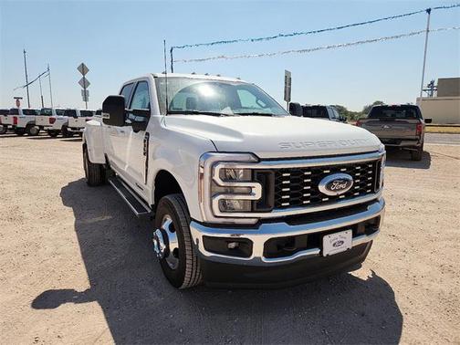 2026 Ford F-350 Lariat