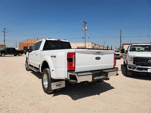 2026 Ford F-350 Lariat