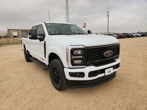OXFORD WHITE 2026 Ford F-250 Lariat
